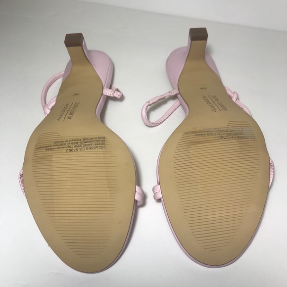 #HP 🥳💥 HALOGEN 🌸 Sandals - Picture 4 of 7